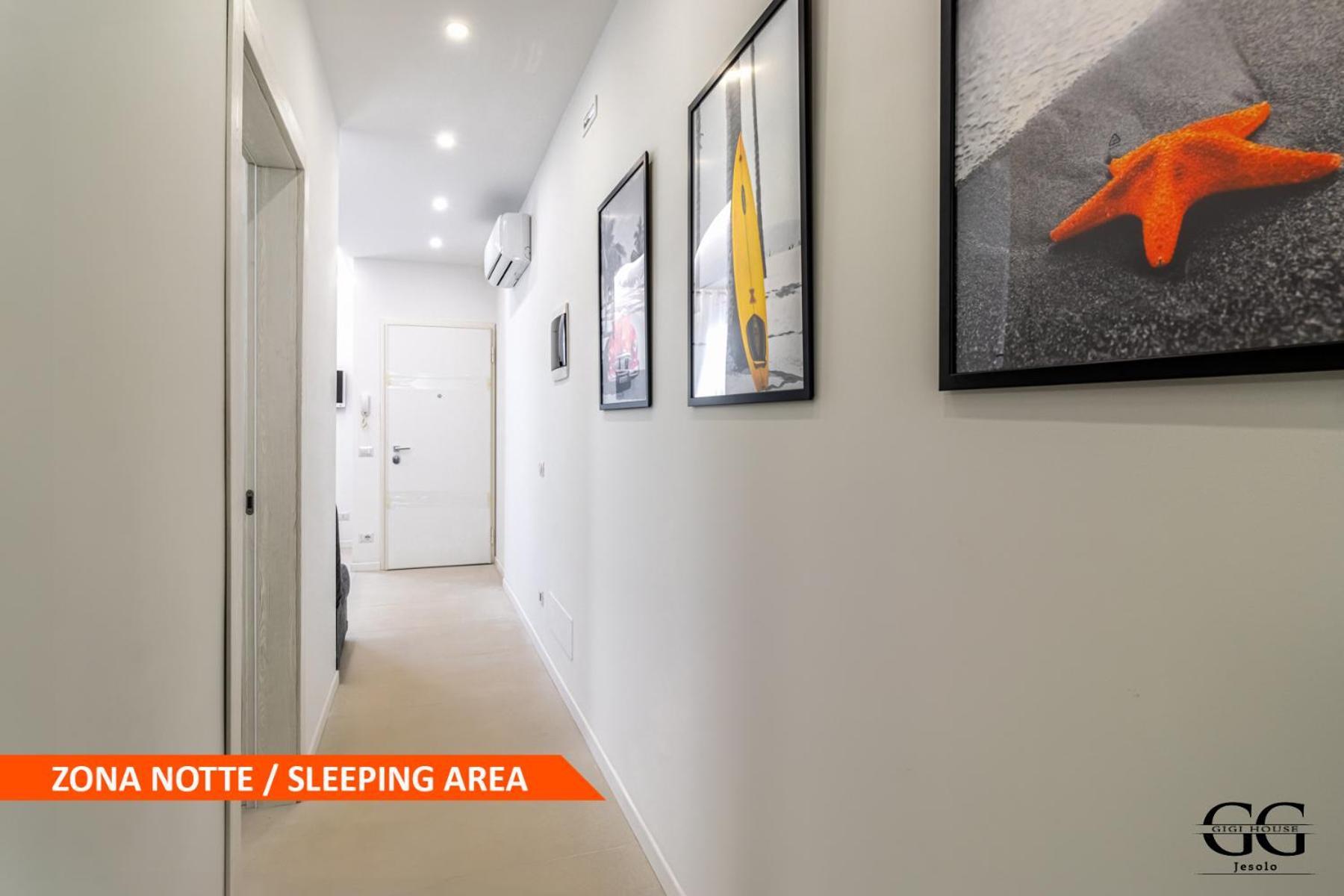 Gigi House -Appartamento Piazza Mazzini- 200M Dal Mare ليدو دي يسولو المظهر الخارجي الصورة