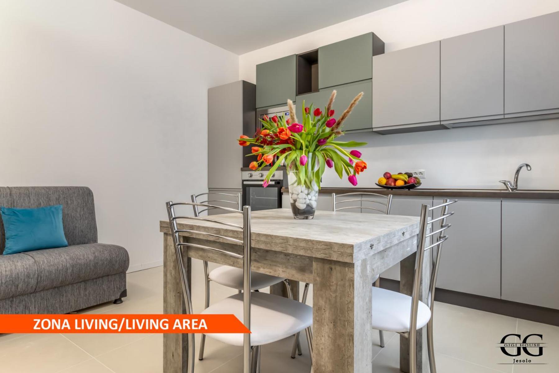 Gigi House -Appartamento Piazza Mazzini- 200M Dal Mare ليدو دي يسولو المظهر الخارجي الصورة